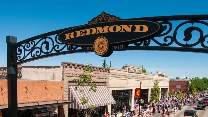 Maid Clean crew providing commercial cleaning for a Redmond, Oregon business